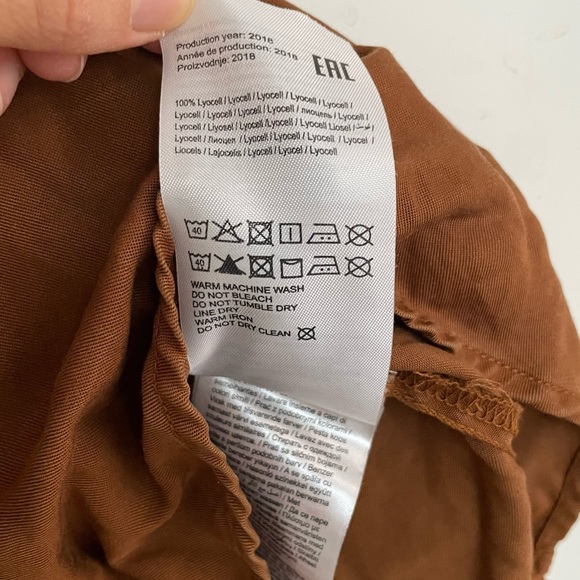 ONLY - Button-down Amber Romper - Picture 6 of 6